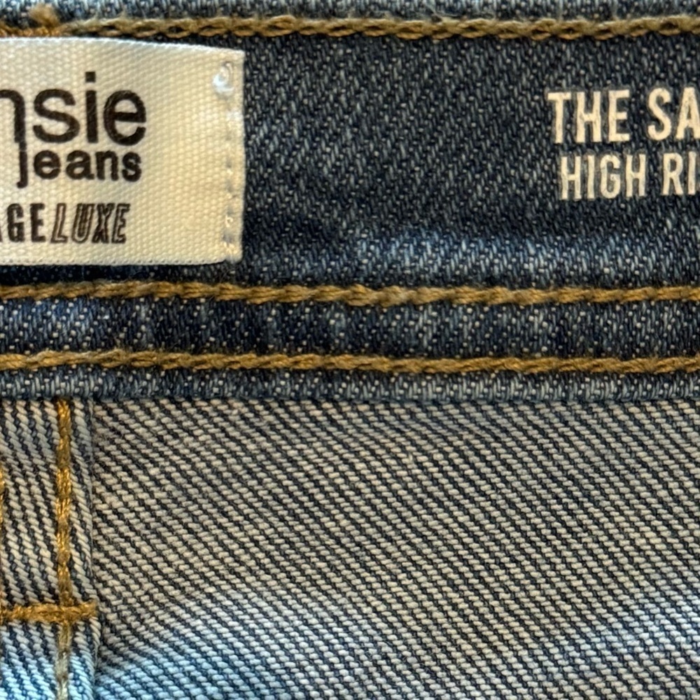 Kensie Vintage Luxe The Savannah High Rise Flare Jeans Size 12/31 Stretch Denim - Picture 4 of 9